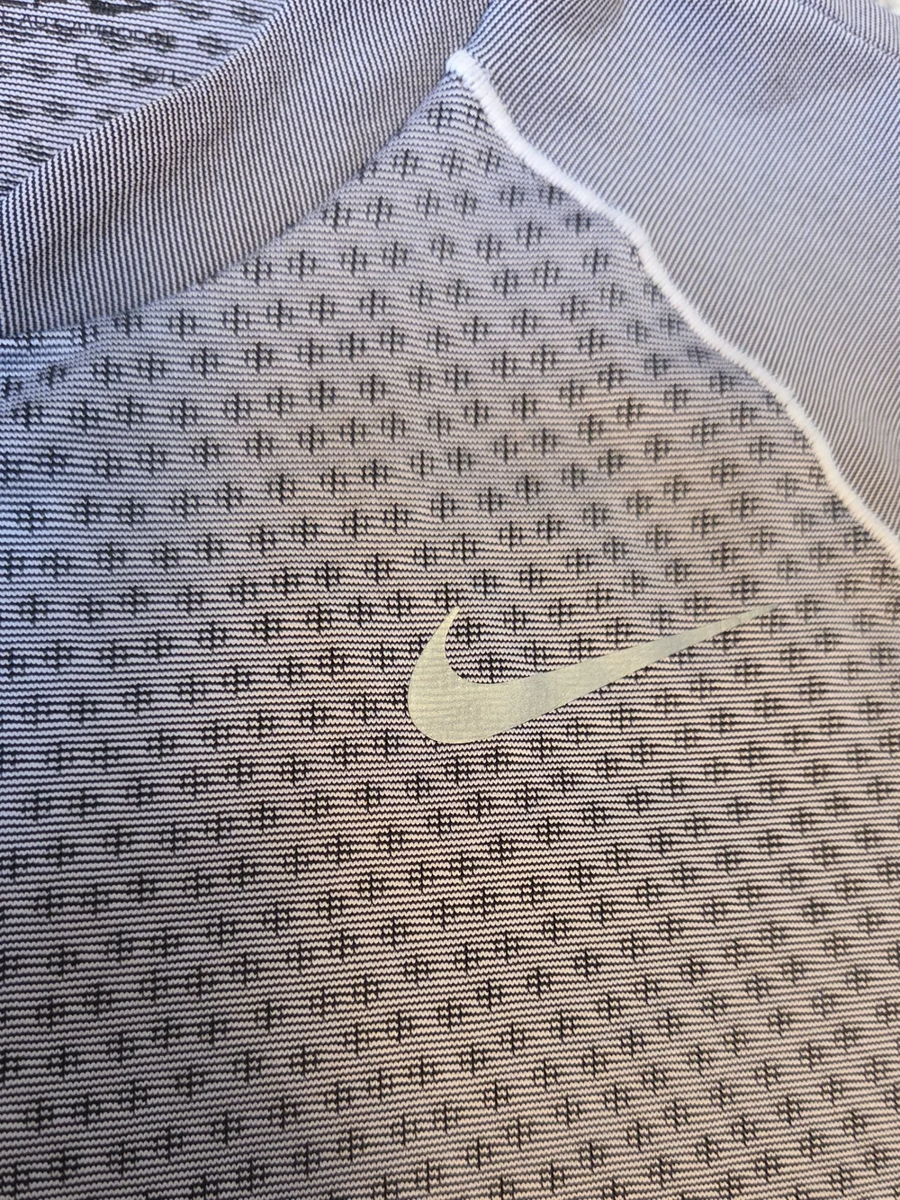 Nike Women's Long Sleeve Golf Athletic Top - Light Purple Sm Preppy Workout